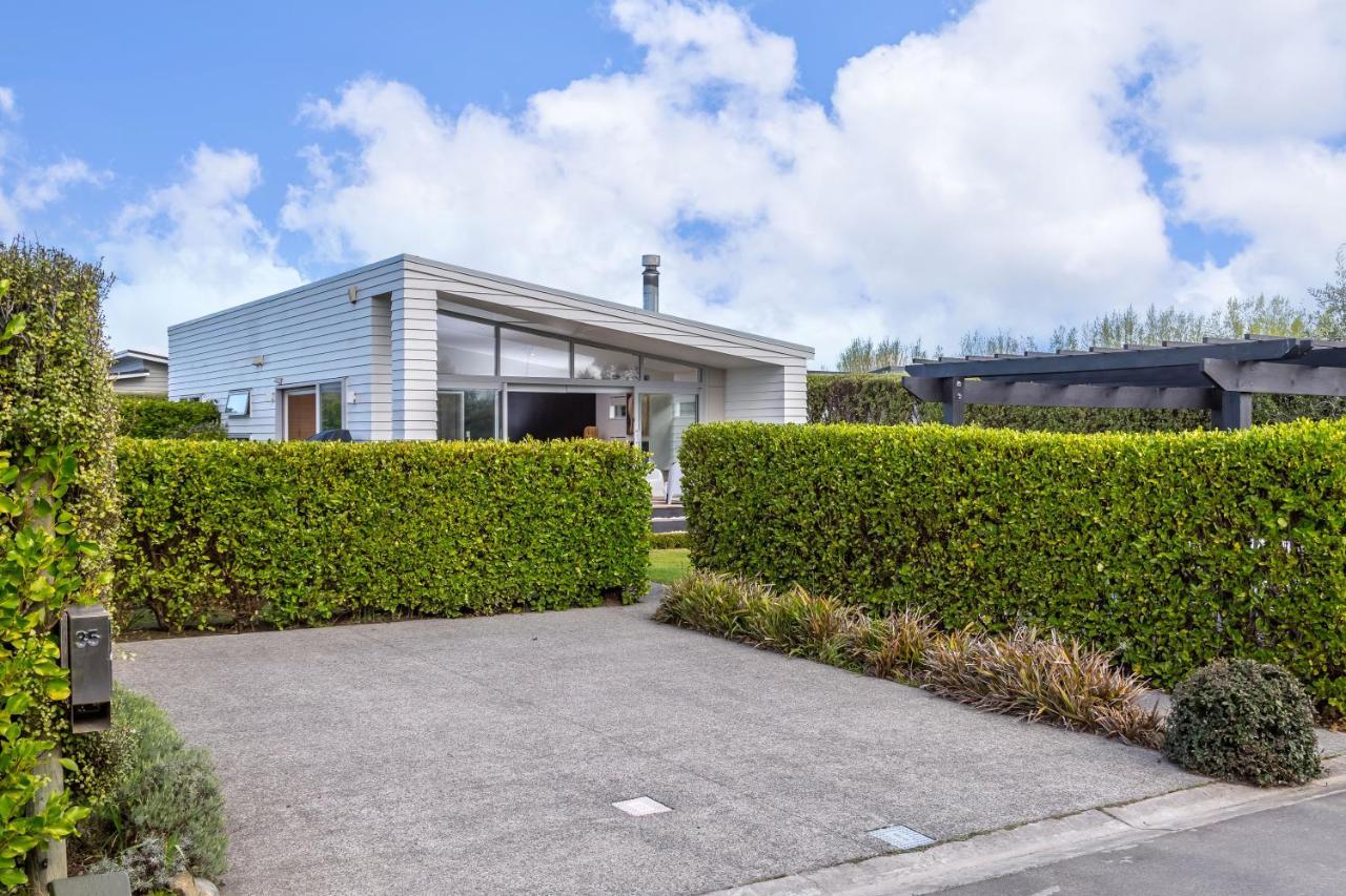 Number 35 Villa Martinborough Bagian luar foto